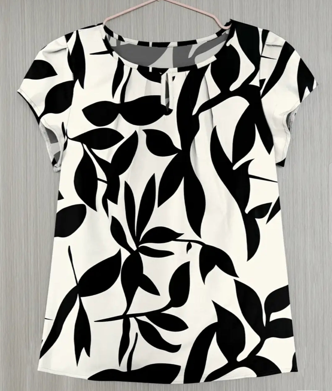 Blusa casual de mujer.